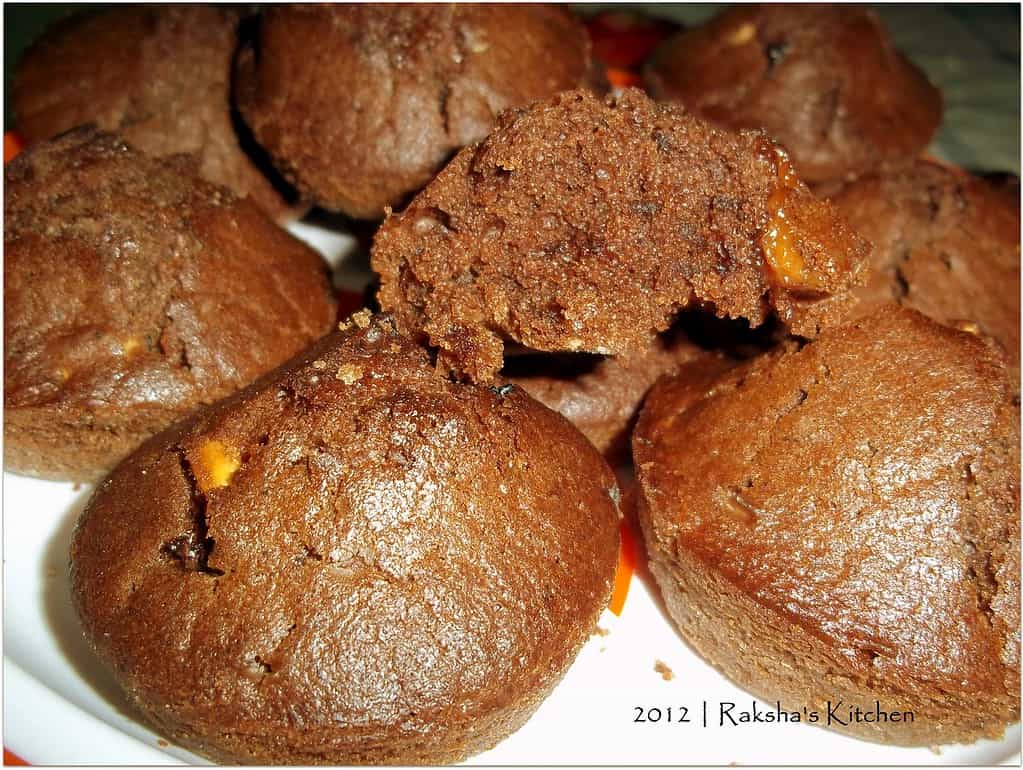 Eggless Chocolate Muffins