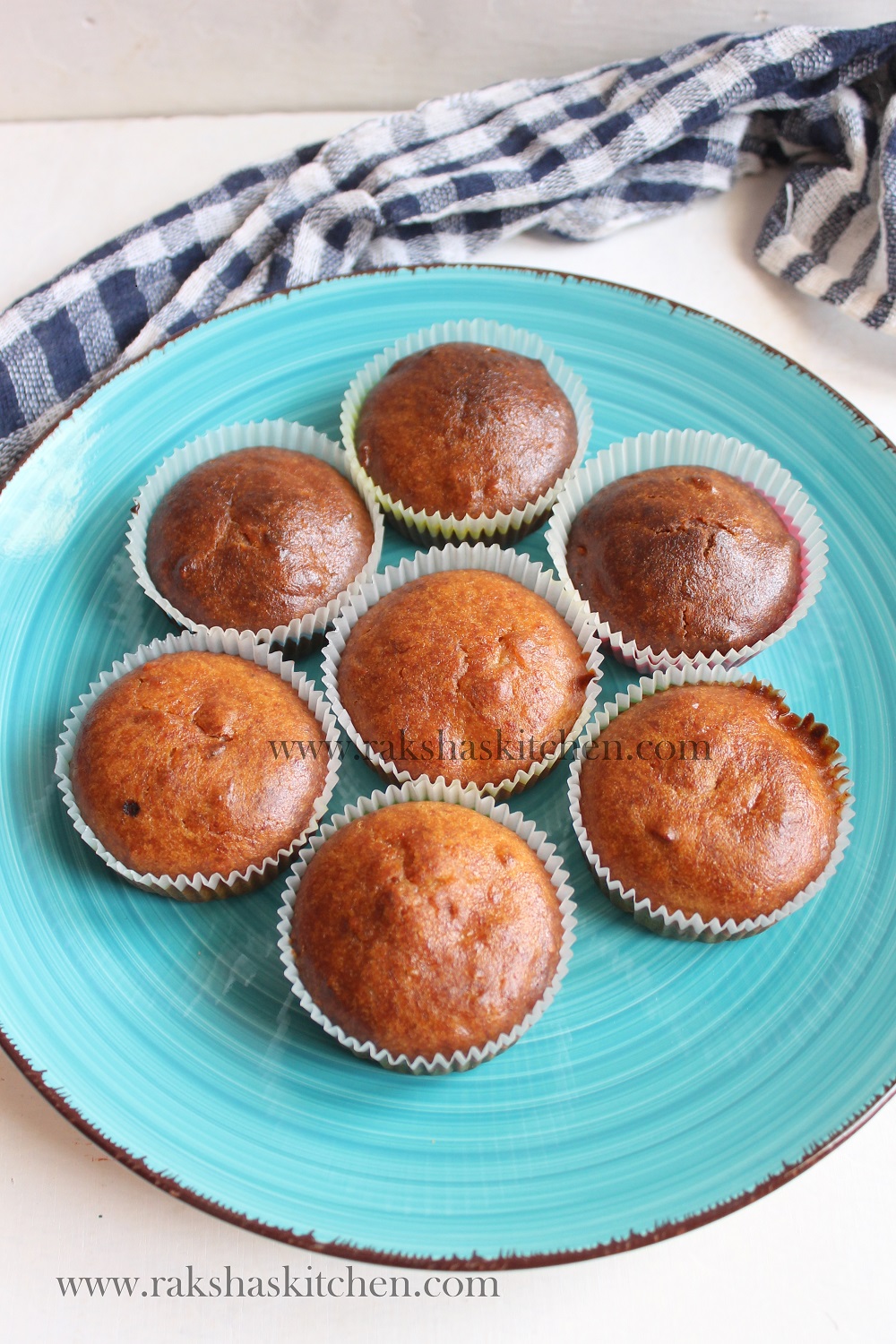 Eggless Whole Wheat Banana Muffins Raksha's Kitchen