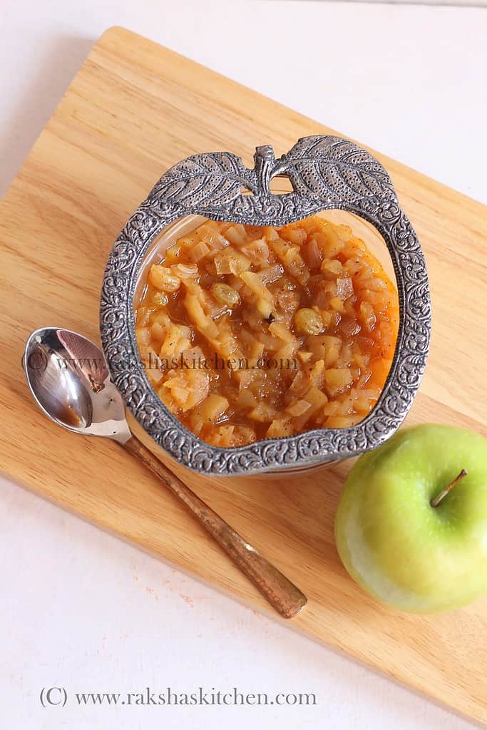 Sweet And Spicy Apple Chutney