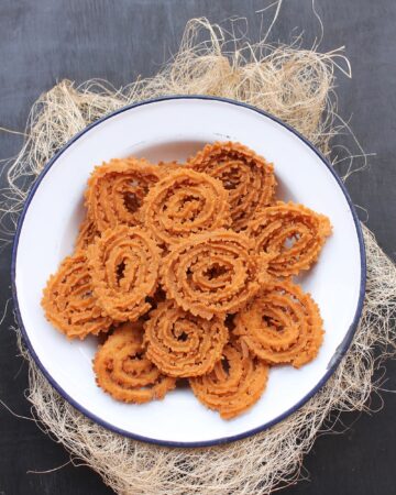 Rice flour chakri