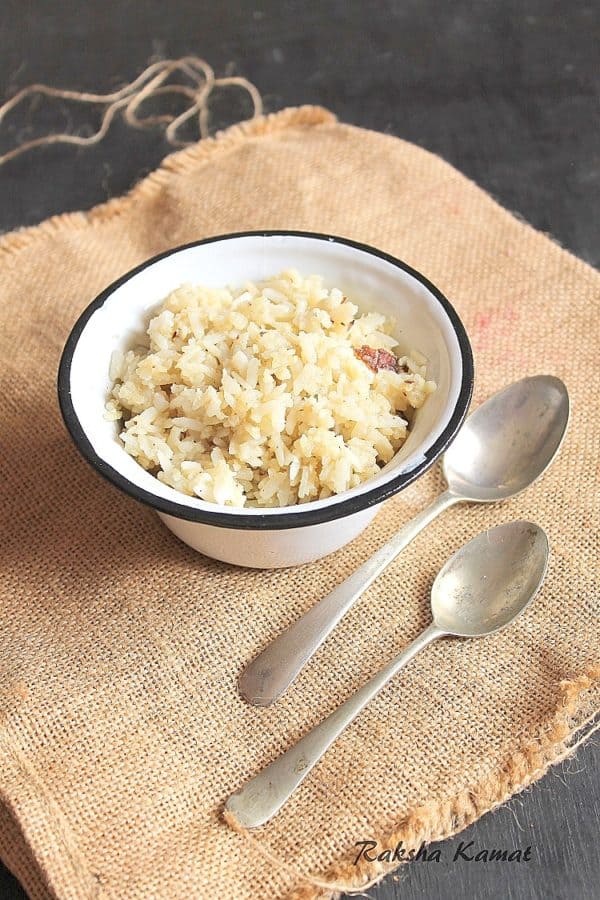 GodancheFov_5185 beaten rice with jaggery, Godanche fov
