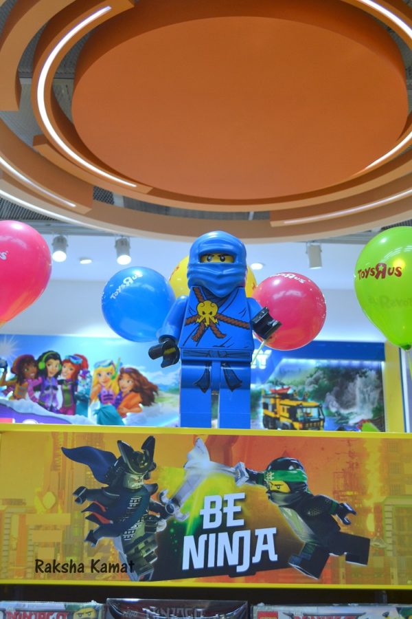 India's First Toys“R”Us Store Launched In Pheonix Market City