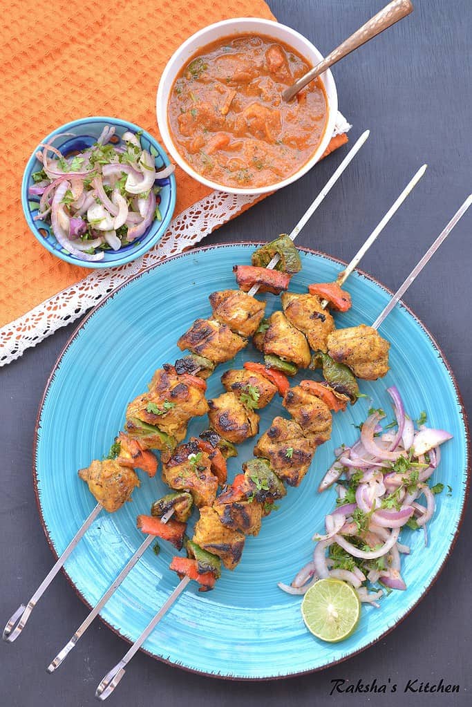 Chicken Tikka Kebab, Chicken Tikka Kebab made using TTK Prestige Charcoal barbecue, Chicken Tikka Kebab made on charcoal, Chicken kebab, Chicken kebeb grilled, Chicken Tikka Kebab grilled, barbecue, barbecue recipes, barbecue party ideas