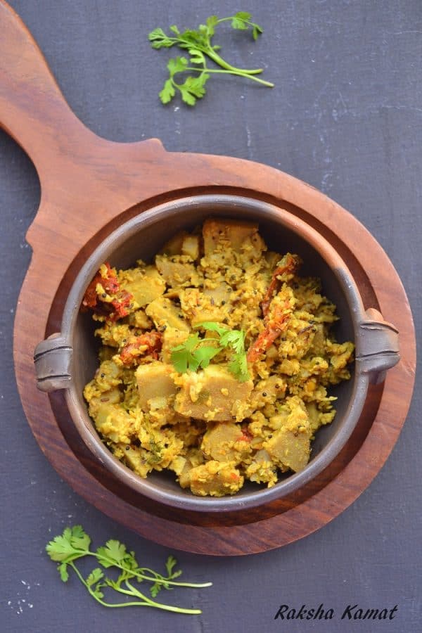 MadyechiUsli1462 Madyechi Usli, Taro root stir fry, colocasia root stir fry, taro root gojju, taro root recipe