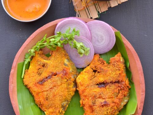 Pomfret Fry Tandoori Pomfret Fish Fry With Lemon And Onion Served In
