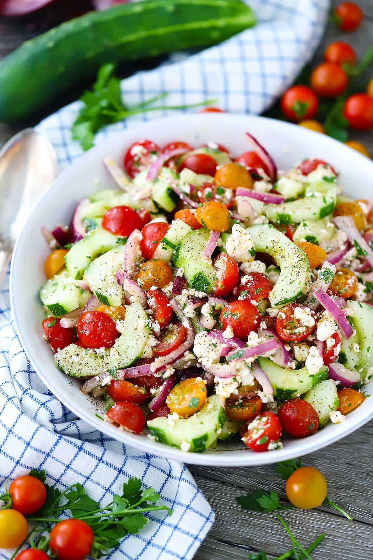 cucumber tomato salad with feta