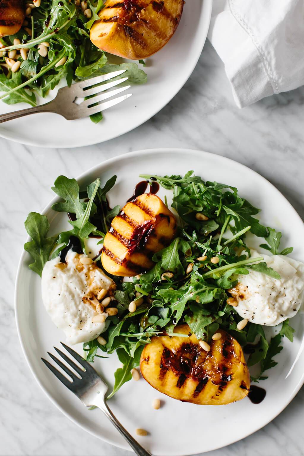 Grilled-Peach-Burrata-Salad