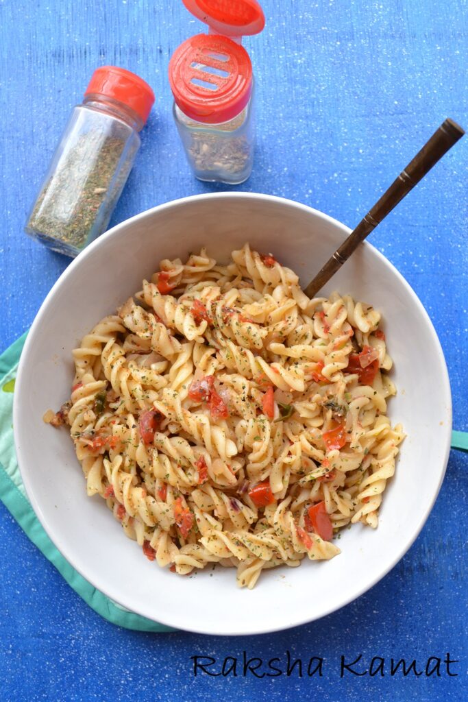 Easy Pasta With Tomato