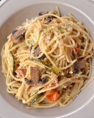 Mushroom zucchini spaghetti pasta
